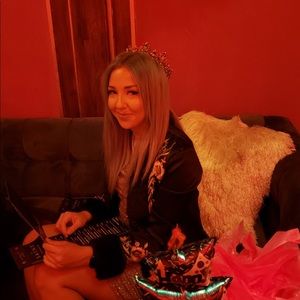 Meet your Posher, Kasia